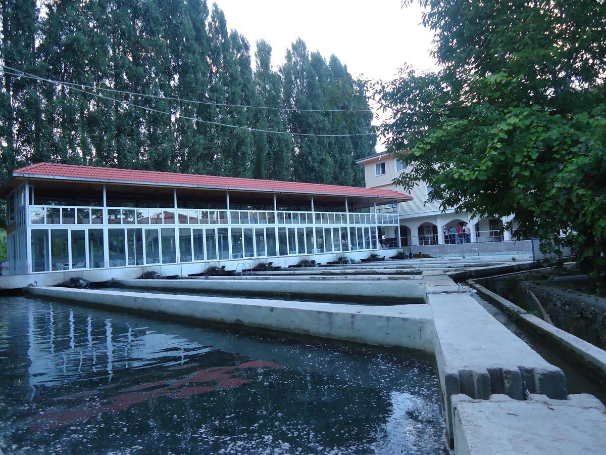 Alanlar Alabalik Ve Otel Ağlasun 외부 사진